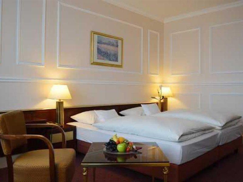 Centro Hotel Bristol Βόννη Εξωτερικό φωτογραφία